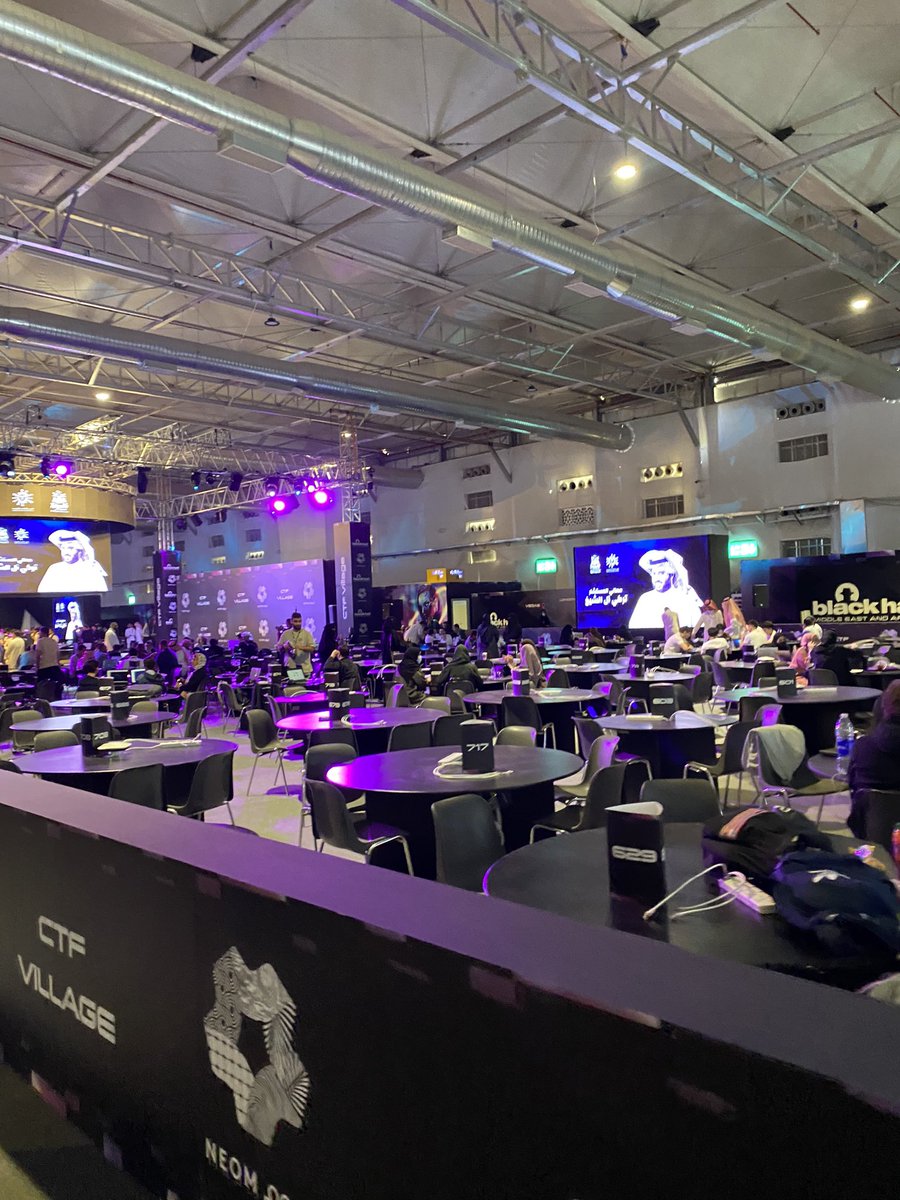 WDWF's tweet image. 🔥🔥