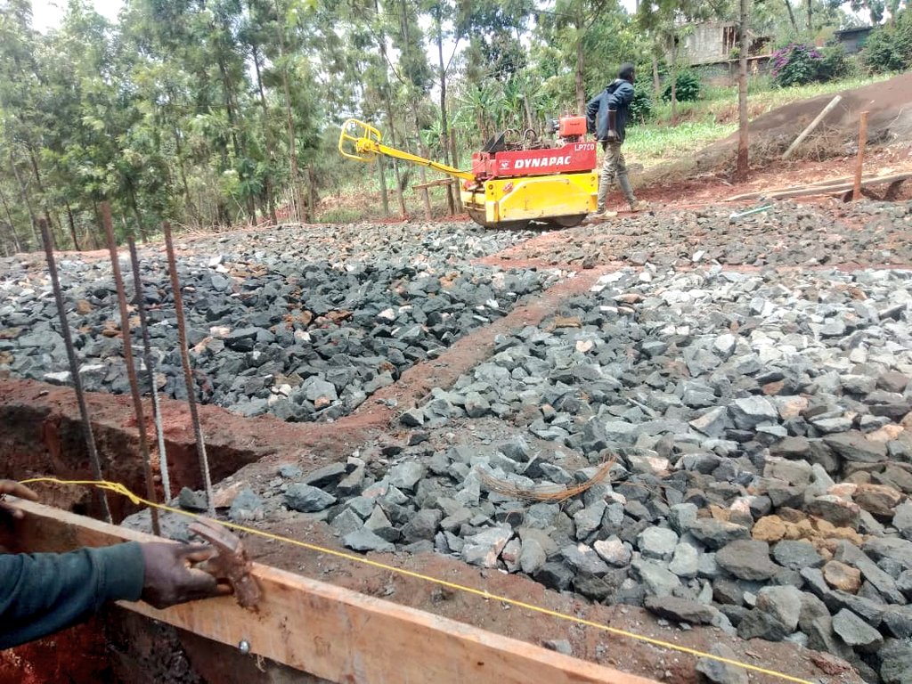 dnahinga's tweet image. When you are doing a building project, don&apos;t stay very far from your Contractor.

In 5 months, you can also become a self-authored Contractor.

This is a good thing because creating wealth is NOT a zero sum game.

#BetterTogether
#BuildEveryday🔨
#PracticeNotes✍🏿
#SketchItBuikdIt