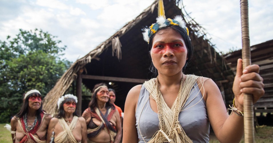 Indigenous knowledge &amp; stewardship can mitigate #climatechange and preserve culture, says Maria Cristina Feliciano, a leader of the Mayangna people in Nicaragua. Read the blog: landportal.org/blog-post/2022… #COP27 #cop27egypt <a href="/Landesa_Global/">Landesa</a>
