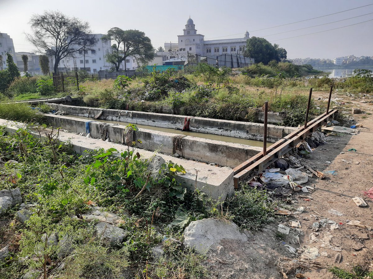 nallan1909's tweet photo. @mkrkkpmla sir, hasmatpet lake (boin chervu) is in heart of city and lots of scope for development, beautician and also revenue and employment generating area. Plz lookin @KTRTRS @zckukatpally @TelanganaCMO @ZC_Secunderabad @Collector_MDL  @SECBAD_CANTT @GSayannaMLA save lake https://t.co/7RAwhMjsPn