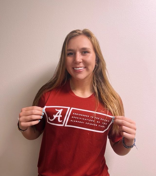 KendalClark1515's tweet photo. I am excited to announce my commitment to the University of Alabama to continue my academic and   softball career. I would like to thank God, coaches, family, and friends for the support and helping me become the person I am today. Thank you @UACoachMurphy @AlabamaSB ROLL TIDE!! https://t.co/QZN8rIIjCi