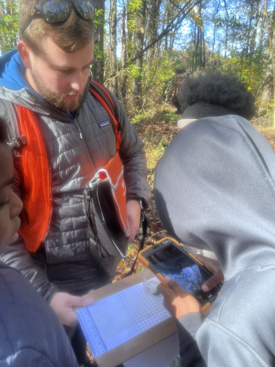 BCPS Outdoor Science (@bcpsoutdoorsci) on Twitter photo Gr5 #communityscientists from <a href="/GrangeES/">Grange Elementary</a> bioblitzed #NorthPointStatePark. Lots of inquisitiveness from Ss led to many animals, plants, and decomposers for them to document! <a href="/MrGeorge_BCPS/">Mr. George</a> <a href="/BCPSSci/">BCPS Science Office</a> Gr5 #communityscientists from <a href="/GrangeES/">Grange Elementary</a> bioblitzed #NorthPointStatePark. Lots of inquisitiveness from Ss led to many animals, plants, and decomposers for them to document! <a href="/MrGeorge_BCPS/">Mr. George</a> <a href="/BCPSSci/">BCPS Science Office</a>