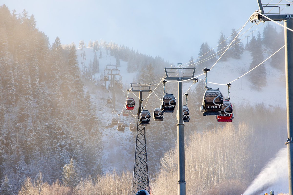 Five. More. Sleeps.

📷: <a href="/jswansonphoto/">Jeremy Swanson</a>