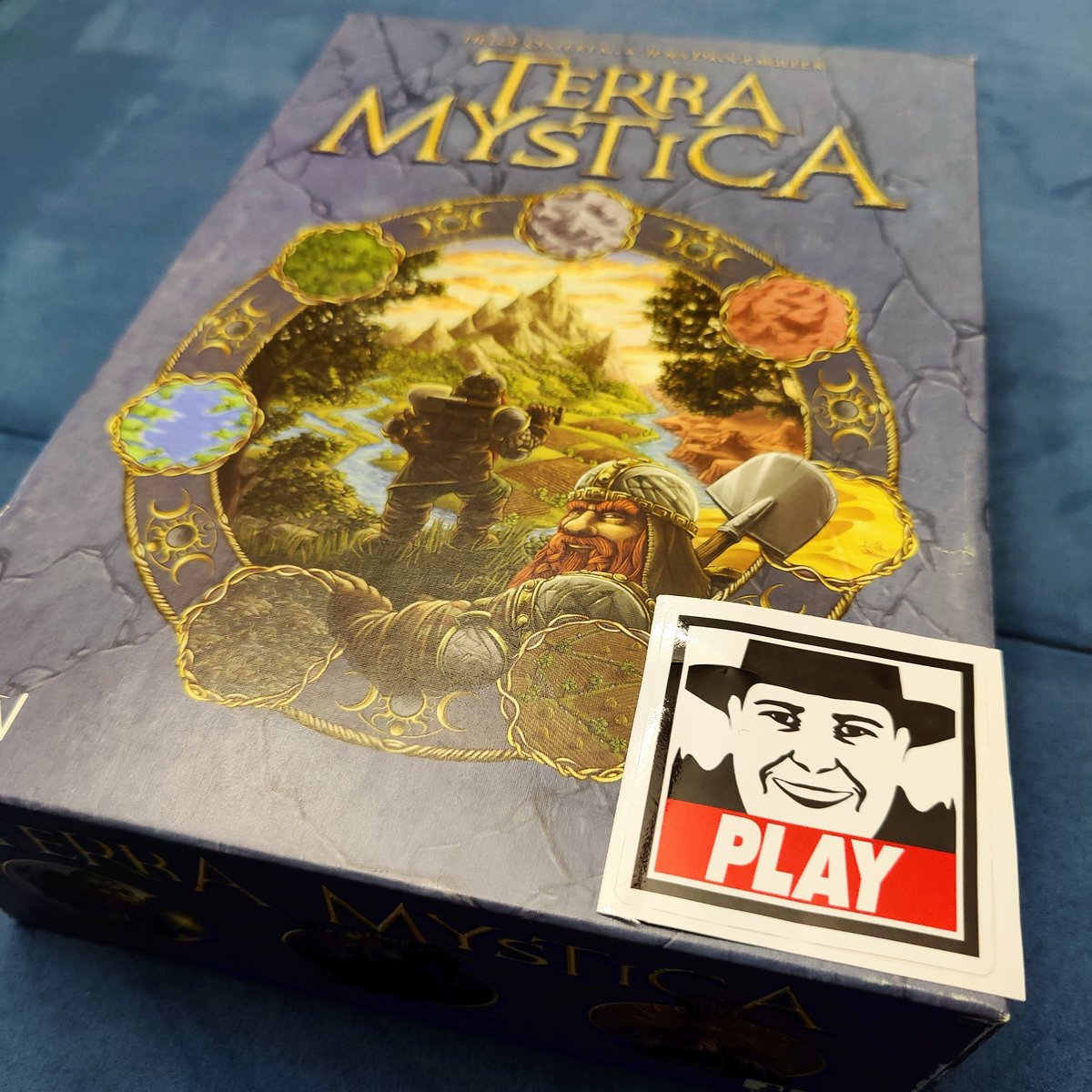poydallanet's tweet photo. Mitä on pahinta, mitä saisit aikaan näillä tarroilla?

Omat suoritukset sisältävät kuvien ihanuudet, kuten legendaarisesti Scythen suunnitellut Reiner Knizia. Agricola designed by @eric_lang ?

https://t.co/BPsARft0OP tai Etsy https://t.co/aBSt4siLui https://t.co/DynvkDJh4c