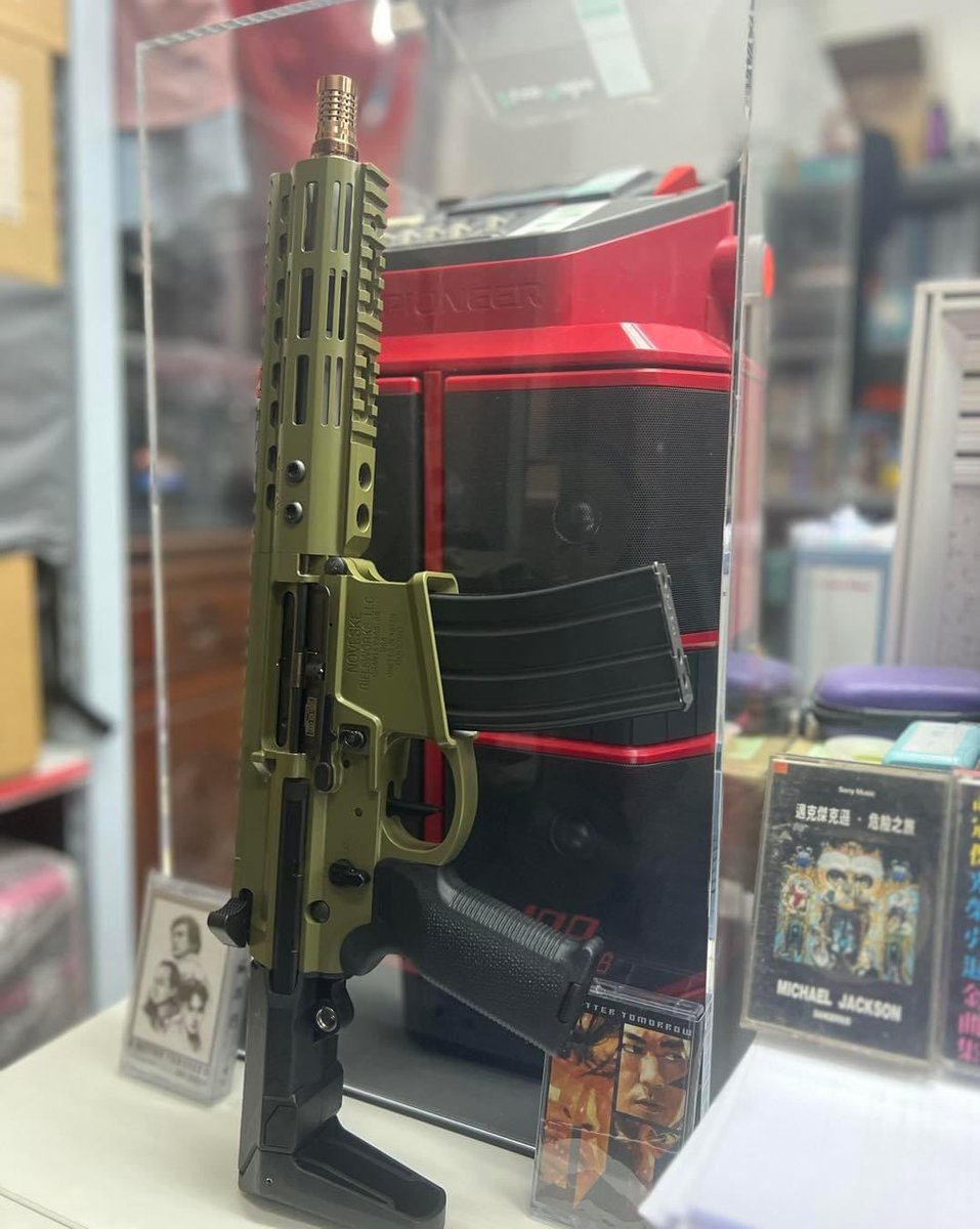 jkarmy_int's tweet photo. Sharing coming soon
We got some ghetto blasters here to show you…
Pioneer Disco Robo
Techies SA-C05S
Noveske Ghetto Blaster N4 PDW
Which you you want the most?
#emg #Noveske #Licensed
#airsoft #marui #mws #gasblowback #dytac #jkarmy https://t.co/Etd9OggjcZ