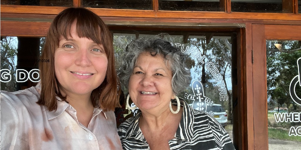 Jajoowarrngara's tweet photo. #SharingStoriesFoundation visiting #Bangerang Country to collaborate on #educationalresources to accompany the great work the Bangerang community have been doing 💪🏽
To find out more about the Bangerang community:
https://t.co/ooix3tkOHQ
#FirstScientists #STEM #DeadlyScience https://t.co/24YW001kFu