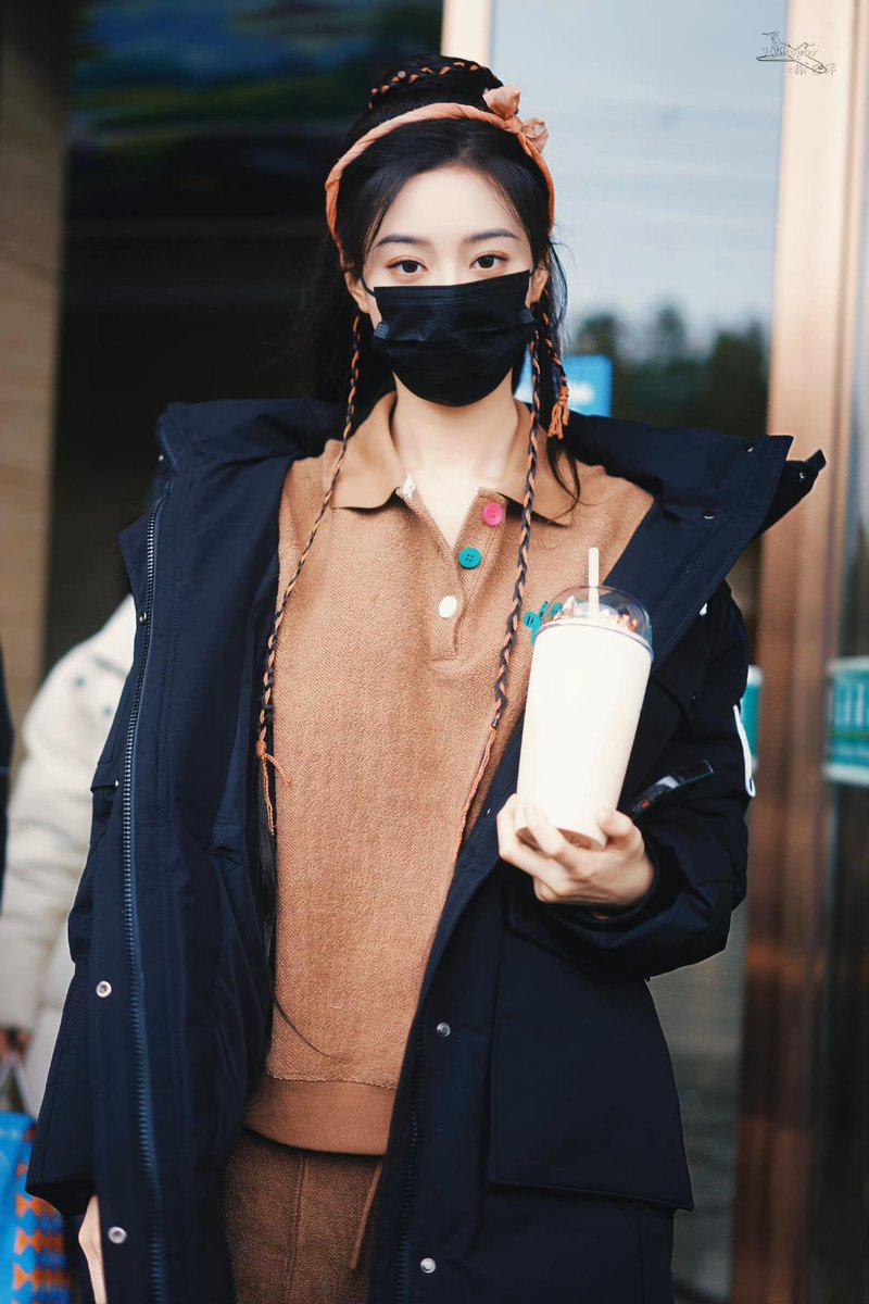 yiyang pics (@yiyangarchive) / Posts / X