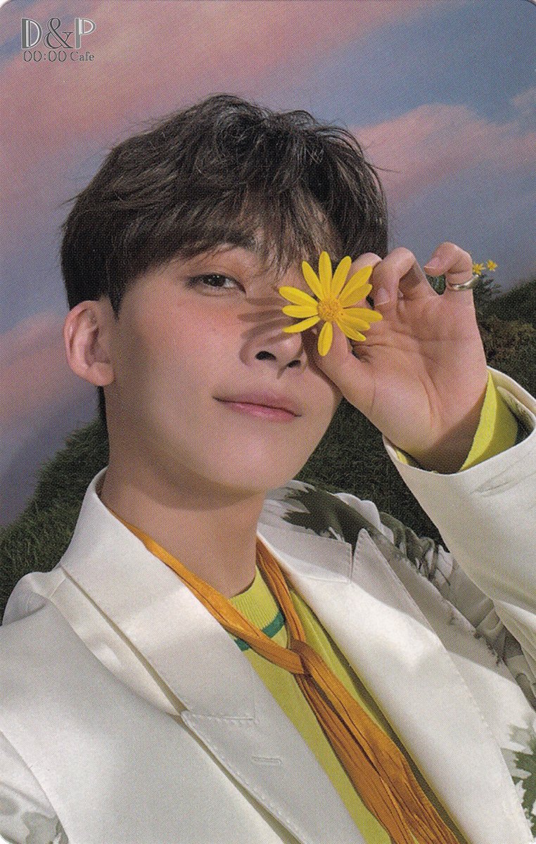 kyoongified's tweet photo. wtb lfs seventeen svt ph

✶ jeonghan compact ver pc
𓏳  can do pairings (with dino pcs preferrably) but prio tingi 
𓏳 no to op please
𓏳 onhand or stbo
𓏳 dm your offers

wtt lft: can trade to wonwoo fts ray heart (stbo)

🏷 flower bulaklak s17 sector 17  album photocard https://t.co/KruKYtyj18