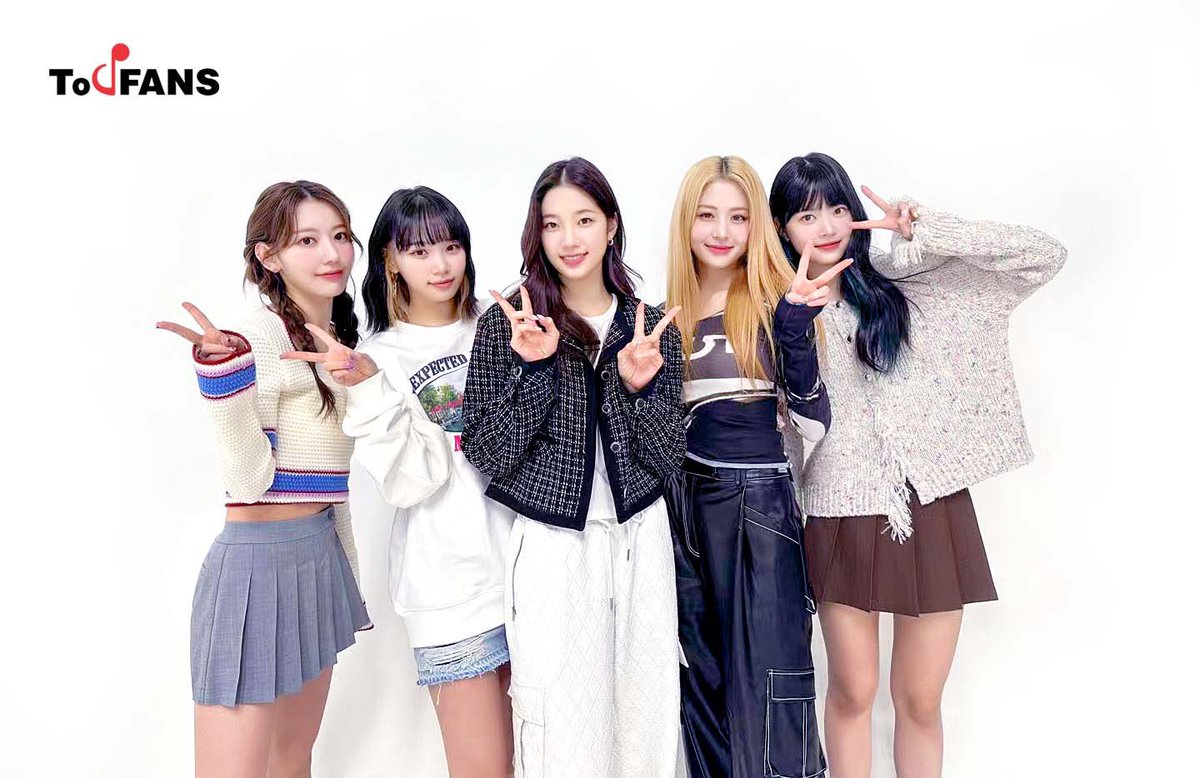 🎉TOU &amp; #LESSERAFIM video signing activity ended smoothly!
♥️Thank you for your enthusiastic participation!