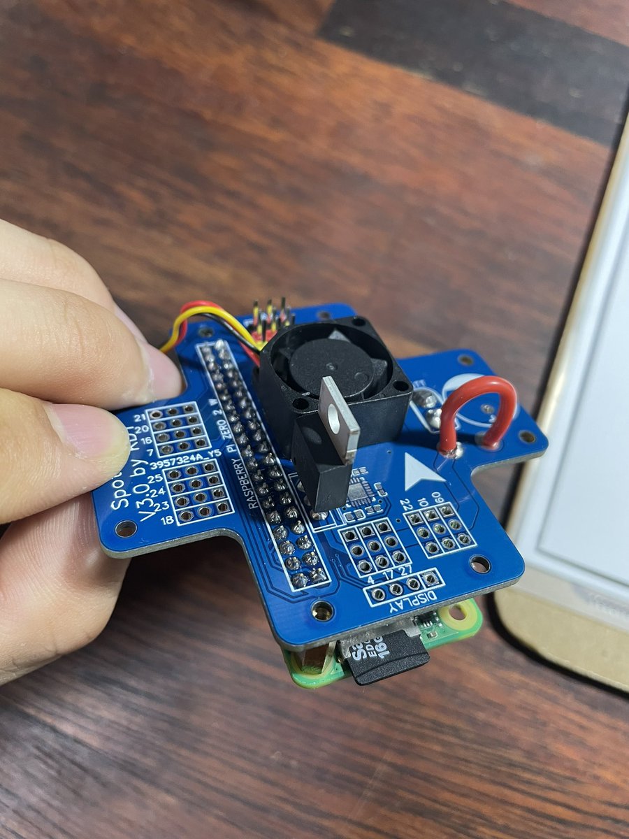 dykim0523's tweet photo. 새로운 PCB 테스트

#spotnano #spotmicro #RaspberryPi #3Dprinting #Robotics #pcb https://t.co/qUWvlCDg7T