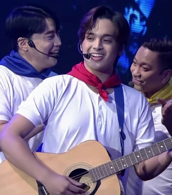 kaydstrda's tweet photo. napakagwapo naman ng matipunong lalaking 'to!

KDLEX MAGPASIKAT SA SHOWTIME #Magpasikat2022JhongRyan 
#KDEstrada @kdestrada_ https://t.co/AV5PybVDVM