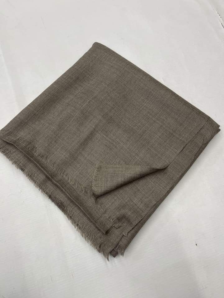 SirinagarCrafts's tweet photo. Fine quality MP #Toosh #Pashmina shawls
Available now
Dimensions: 45 x 90 inches
WhatsApp 00923455936403 for orders https://t.co/Oevcaa84vK