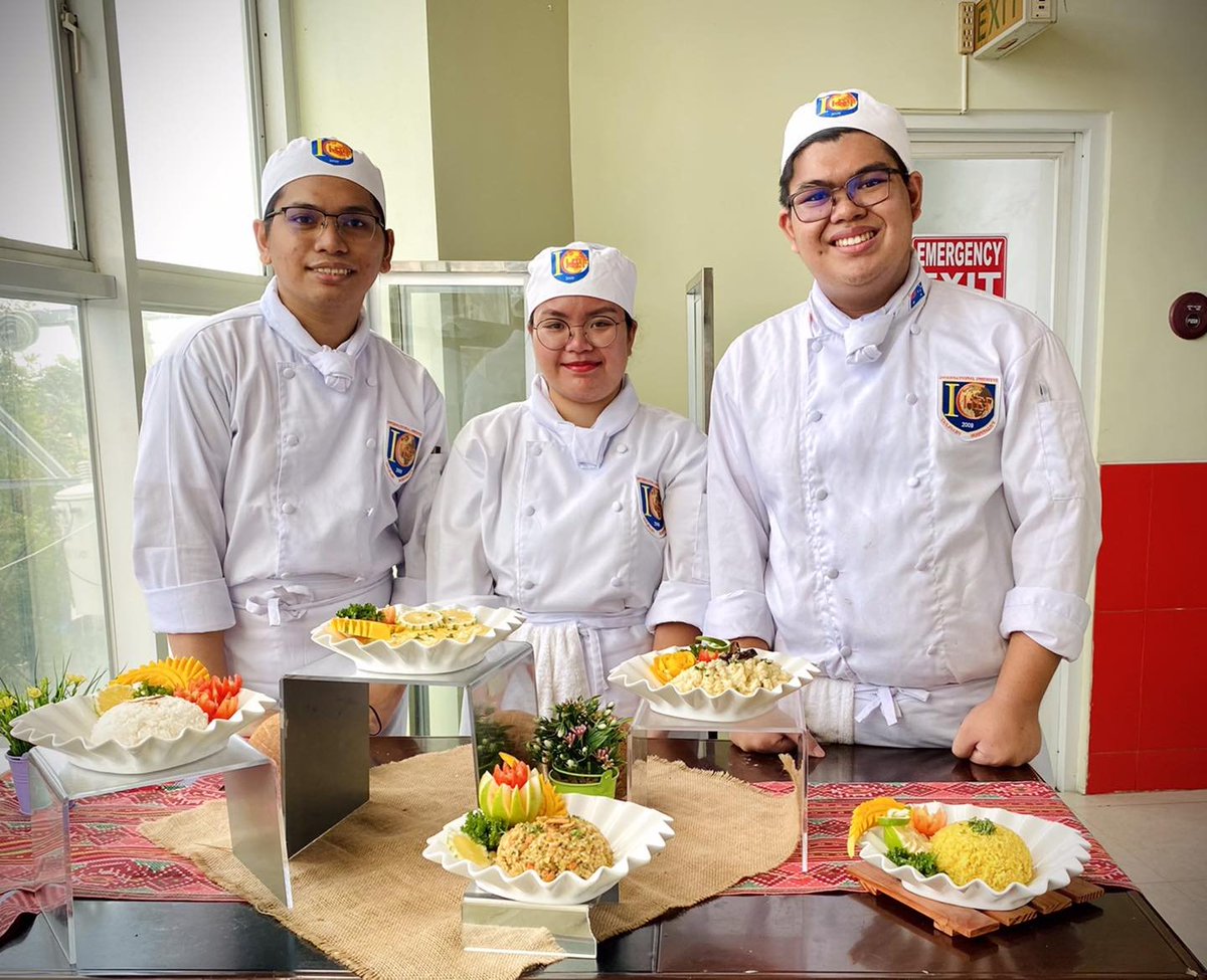 IChefOfficial's tweet photo. Be different and rise above the rest of the world through world-class education! Our International Programs have always been the best option for students who want to be the best chefs that they can be!

To know more about our schools, visit https://t.co/PKWHn2jGcD
#ProudlyICHEF https://t.co/uJBB7AXMSN