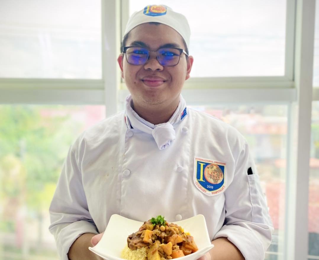 IChefOfficial's tweet photo. Be different and rise above the rest of the world through world-class education! Our International Programs have always been the best option for students who want to be the best chefs that they can be!

To know more about our schools, visit https://t.co/PKWHn2jGcD
#ProudlyICHEF https://t.co/uJBB7AXMSN