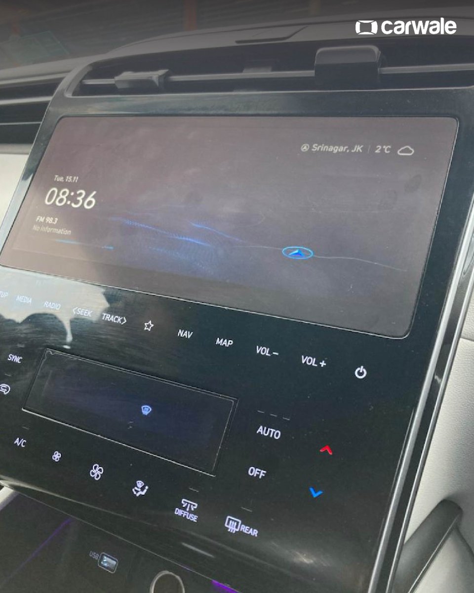 CarWale's tweet photo. We kick-start the first leg of our journey from Srinagar for the 6th edition of Hyundai's #GreatIndiaDrive 2022. This time we will be traversing through the scenic roads of Himalayas. Making this journey comfortable and exciting will be the all-new #HyundaiTucson AWD! 
#CWTribe https://t.co/nuNRjrs8Z9