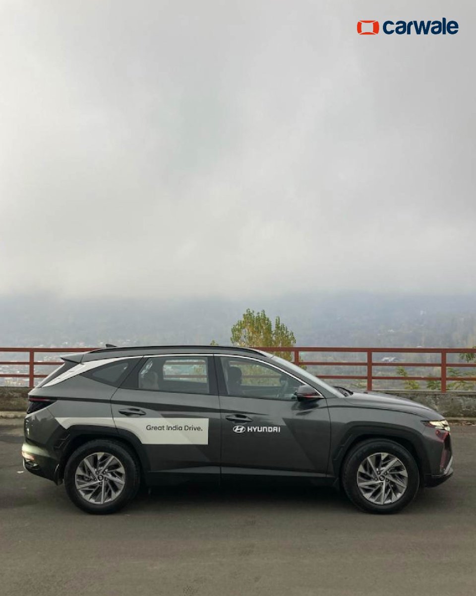 CarWale's tweet photo. We kick-start the first leg of our journey from Srinagar for the 6th edition of Hyundai's #GreatIndiaDrive 2022. This time we will be traversing through the scenic roads of Himalayas. Making this journey comfortable and exciting will be the all-new #HyundaiTucson AWD! 
#CWTribe https://t.co/nuNRjrs8Z9