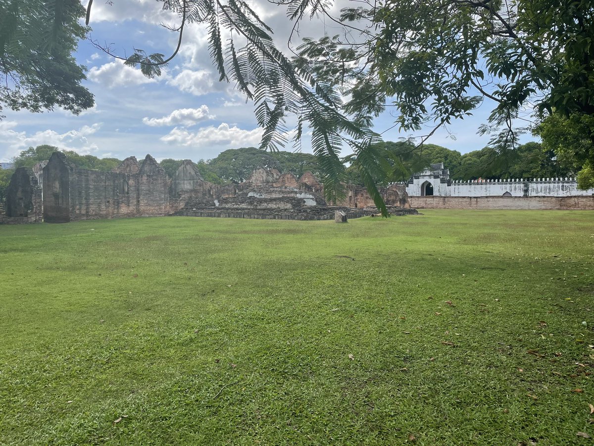 seameospafa's tweet photo. Full from lunch and ready for more cultural and archaeological sightseeing, we are now at King Narai Palace. King Narai the Great was the 27th monarch of the Ayutthaya kingdom who reigned from 1656-1668. #kingnaraipalace #spafa #seameospafa #ippa22 #ippa2022 #lopburi https://t.co/LzhzecTXR0