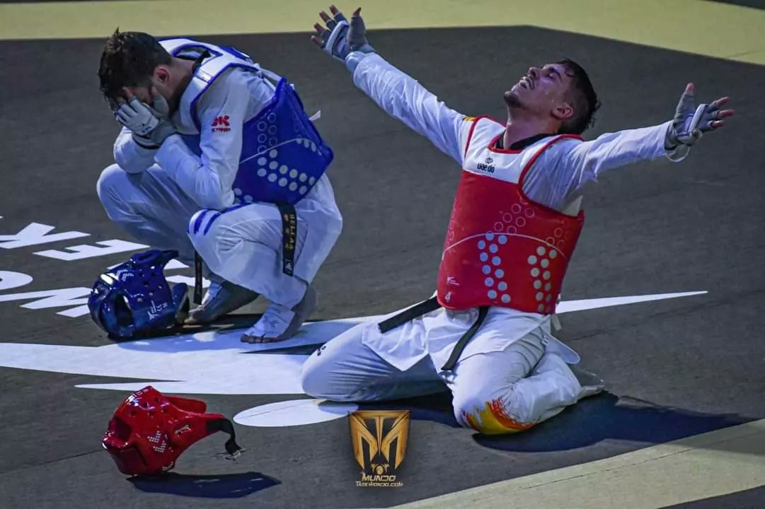 Mundotkd's tweet photo. ✍️#españa🇪🇸  sorprendiendo en el  Campeonato Mundial De Taekwondo 2022
M-80kg ☑️La final enfrentó a  Jon Cintado Arteche de España contra Woo-hyeok Park del equipo de Corea. 

🇪🇦El español Cintado Arteche es un atleta fuerte con grandes atributos de resistencia y ganas de ganar https://t.co/6CXkbAgym3