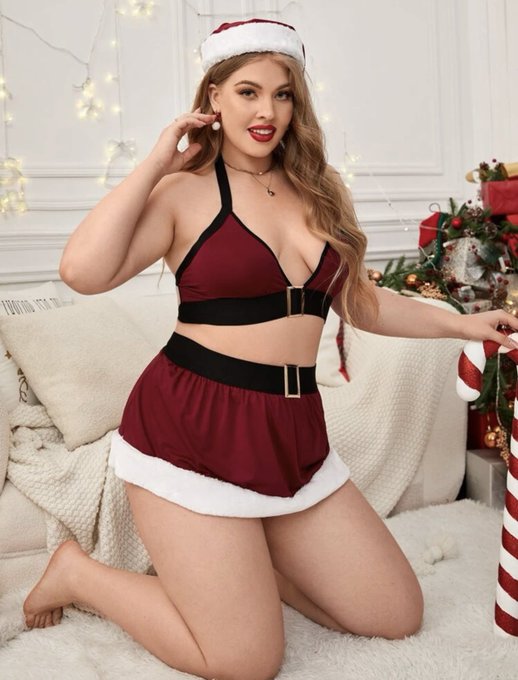 I want this sexy Santa costume so much! I want some sexy stuff to strip off for the holidays! #onlyfansgirl<a href="/tag/onlyfansgirl"class="tags"><span>#onlyfansgirl</span></a><a href="/tag/onlyfansbabe"class="tags"><span>#onlyfansbabe</span></a>