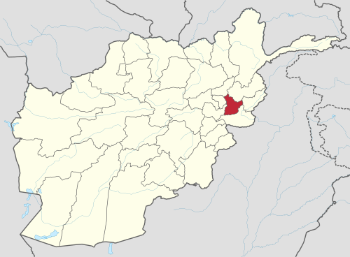 Reporterlyaf's tweet photo. Local sources in #Laghman say that 4 people died & got injured due to collapse of the roof of the house in #Alingar district.
This incident happened last night. #Rain and storm are said to be the reason of it https://t.co/aaEPV9LwI6