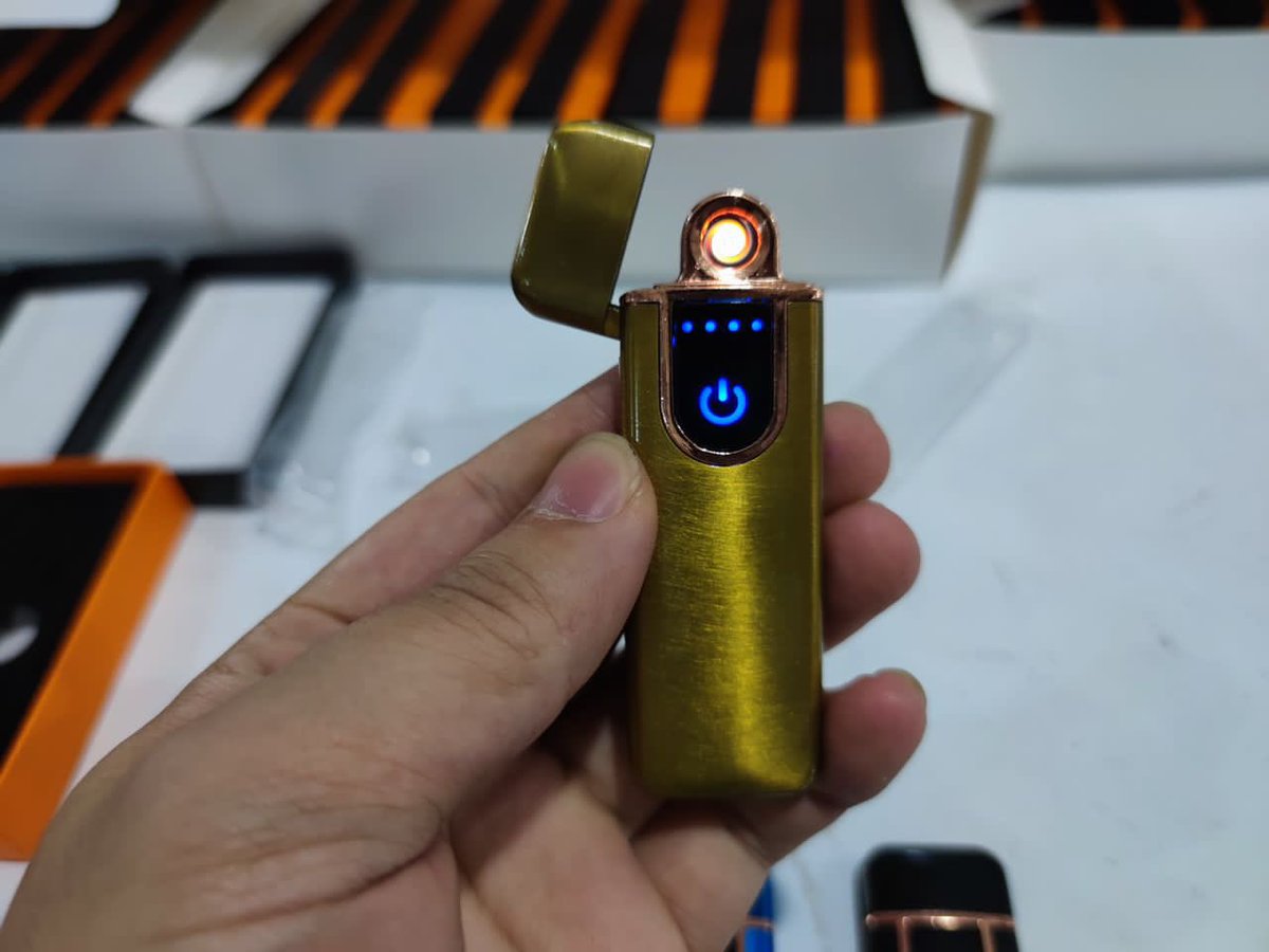 David31882957's tweet photo. @shattawalegh Rechargeable Electric Lighters @0542023186 https://t.co/6xz8ipJGaB