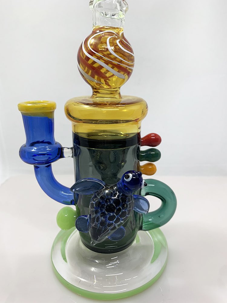steamcrocodile1's tweet photo. Bongs hookahs bongshop glassbong turtle element
#glassart #glass #glassofig #headyglass #art #glassforsale #glassblowing #handmade #bestofglass #glassartist #heady #boro #glassporn #cannabiscommunity #dabs #oprahsbookclub #glasslife #artglass #cannabis #headyart #stainedglass https://t.co/ABqdkMyH8Y