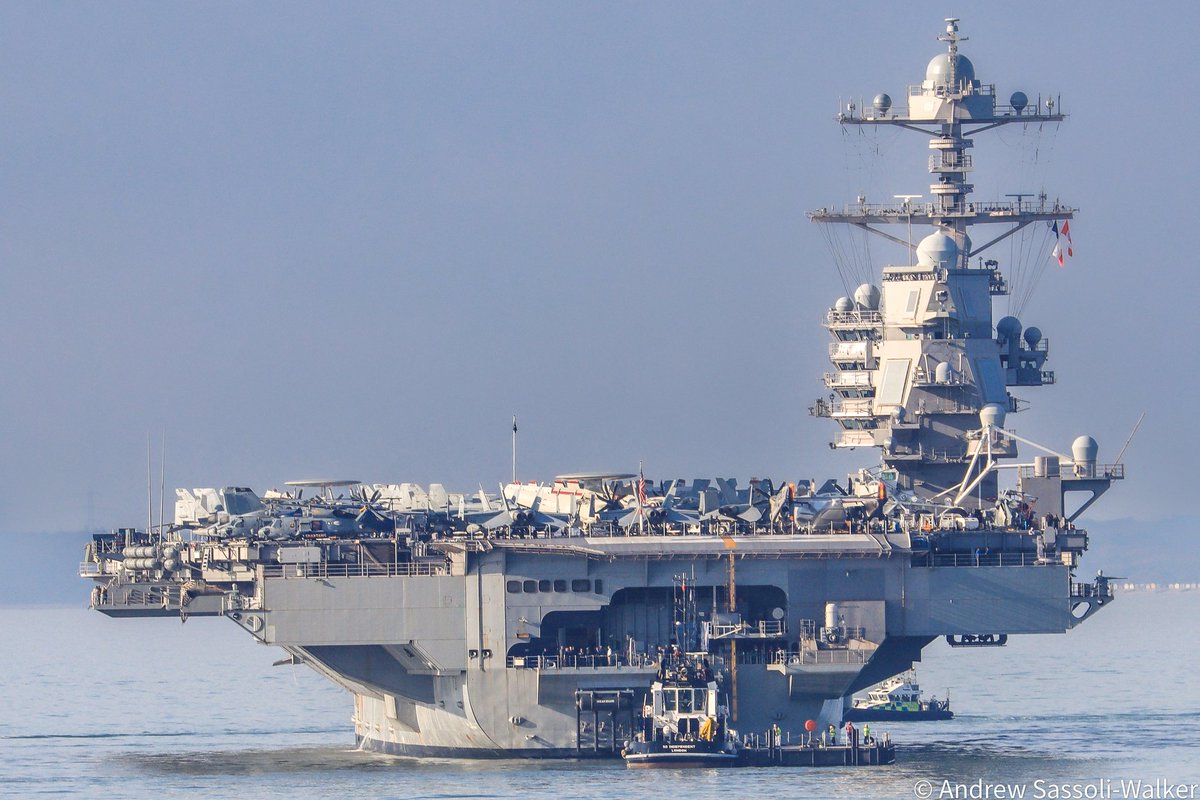 Andrew_SW's tweet photo. The impressive sight of the world's largest warship - @Warship_78 #USSGeraldRFord arriving in #thesolent for a 4 day visit.
All of those onboard @wightlinkferry #VictoriaOfWight & #StClare had a grandstand view, certainly the best seat in the house!
@kwjourno @BBCSouthNews https://t.co/M341VM1Y4B