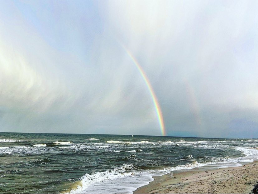 Double rainbow for my 566 th consecutive day in the bay #openwaterswimming