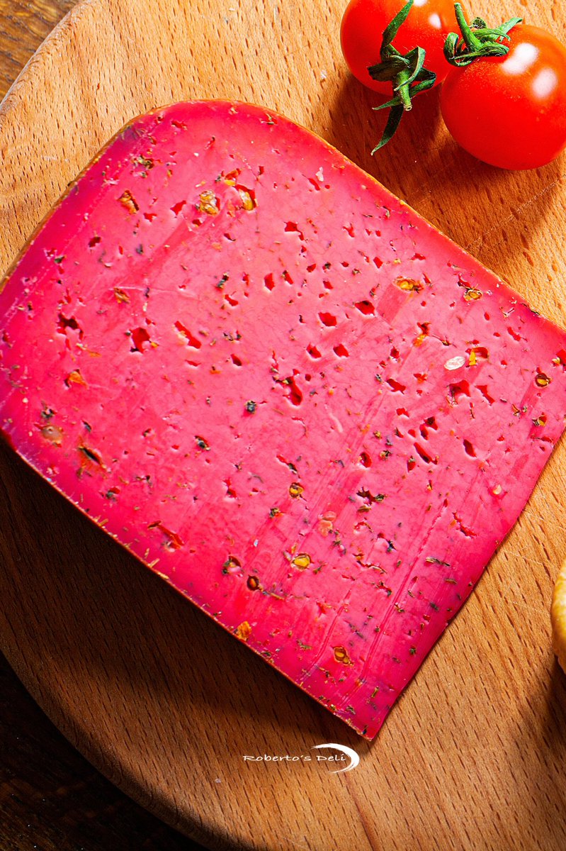RobertosDeli1's tweet photo. Gouda Cheese with beetroot &amp; fenugreek. 

https://t.co/YzZdELbnHH

Be Social Cambridge @stneots
#besocialcambridge #cambridgemarketsquare #cheeseshop #stneots #shoplocal #Delishop #goudacheese #dutchcheese #wineshop #coffeeshop https://t.co/5tnwx278pj