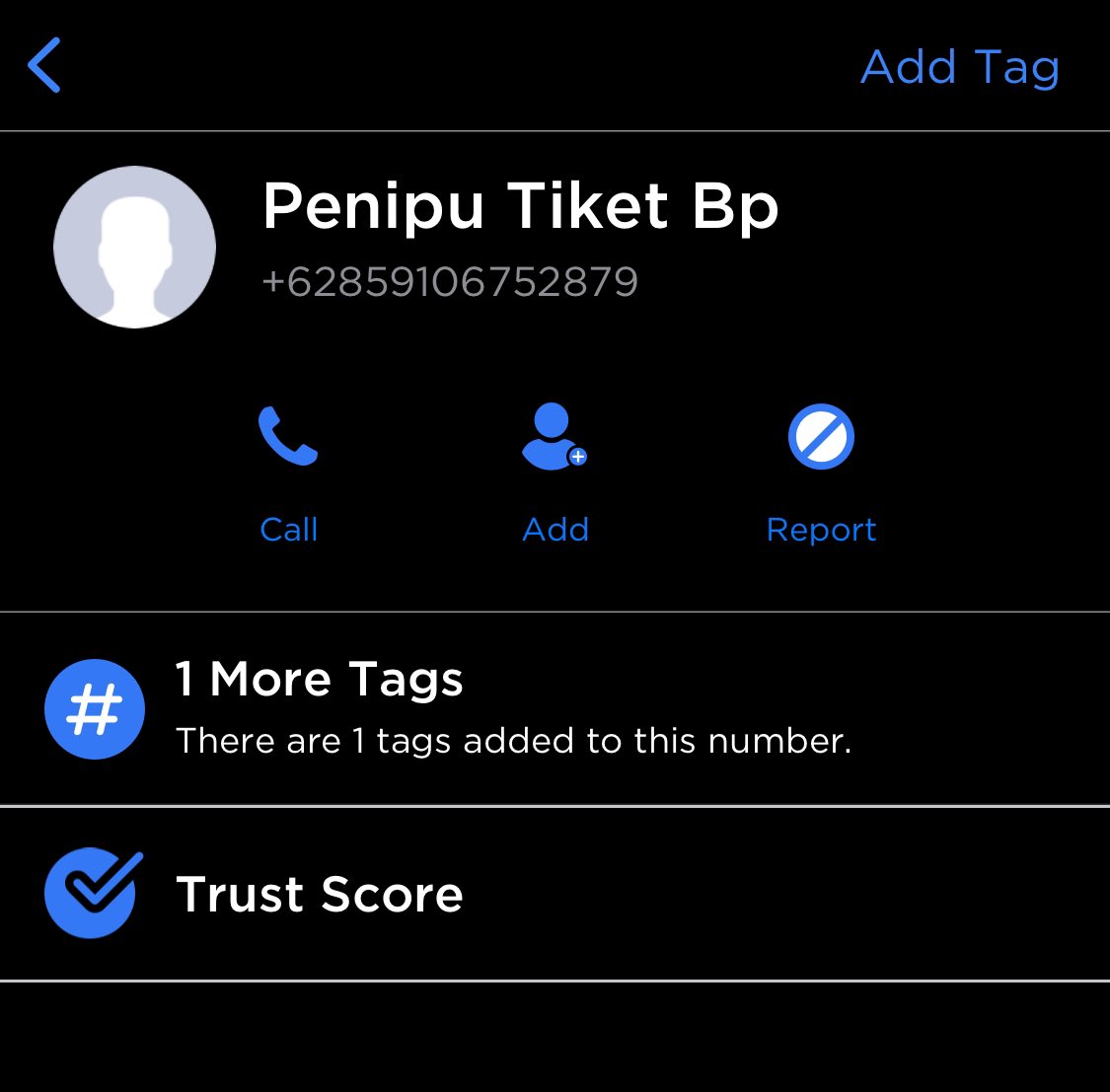 mmiviaa's tweet photo. HATI HATI PENIPU TIKET BLACKPINK

modusnya suruh kita bayar fee 300k ke gopay dia. Nomor: 0859106752879

Abis aku dm, tweetnya di delete, trus dia up tweet lg (yang aku ss barusan)

tags WTS WTB BLACKPINK VIP CAT 12 3 4 PLATINUM IN JAKARTA https://t.co/p2qgx2fpsf