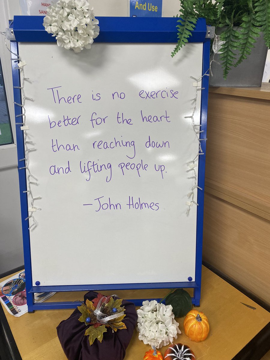 SRALibrary_'s tweet photo. Day 2 of #AntiBullyingWeek #antibullyingweek2022 #love #accept #tolerate #help #guide #lift #librarylife https://t.co/93X9heDXKz