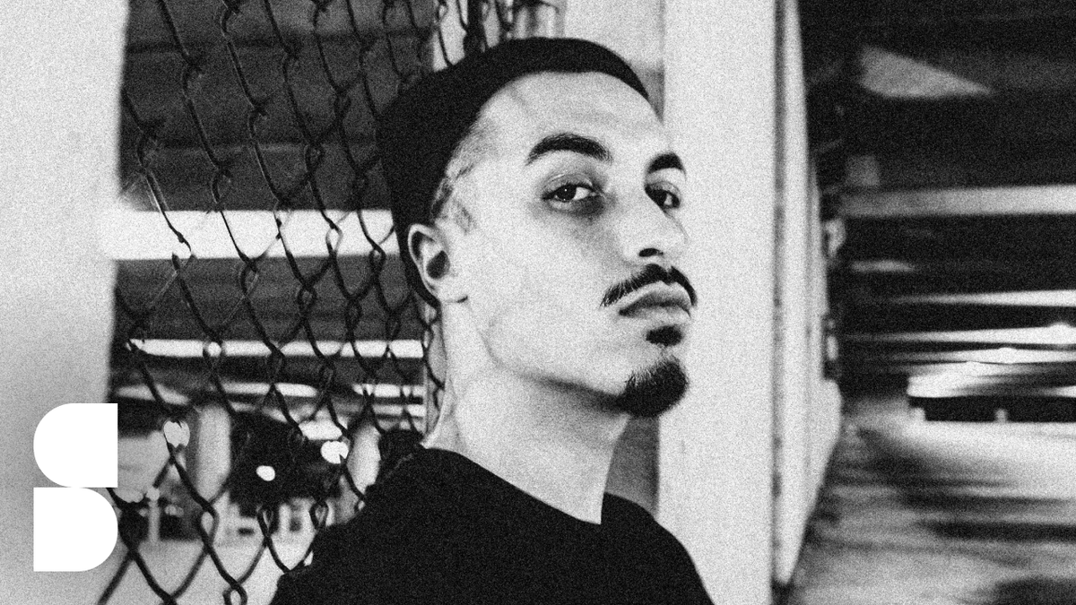 Intense as it can get

<a href="/JuLo_Music/">J u L o</a> remixes Para, on <a href="/IncurzionAudio/">Incurzion Audio</a>

soundcloud.com/wearestudio/pa…