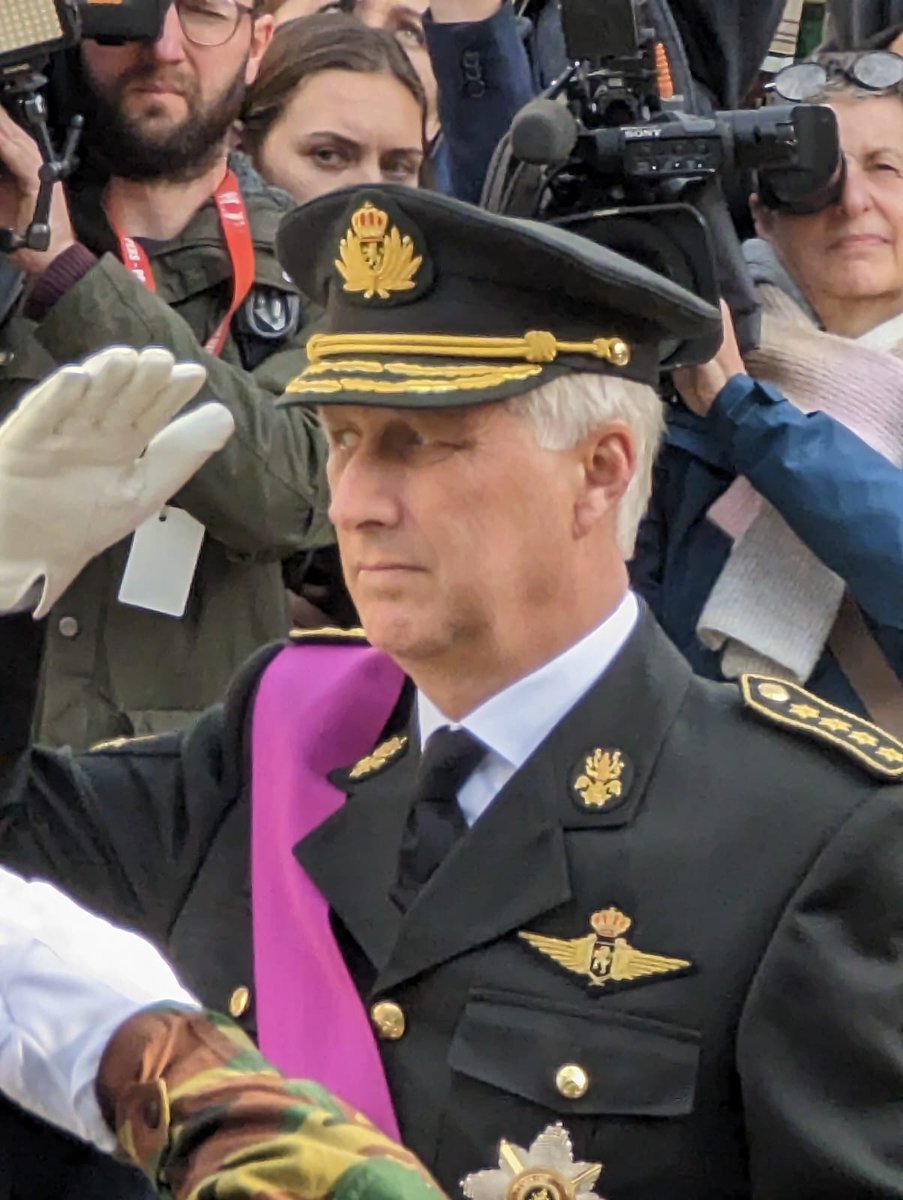 Vive le Roi - Leve de Koning !! <a href="/MonarchieBe/">Belgian Royal Palace</a> <a href="/BelgiumDefence/">Belgian Defence</a>