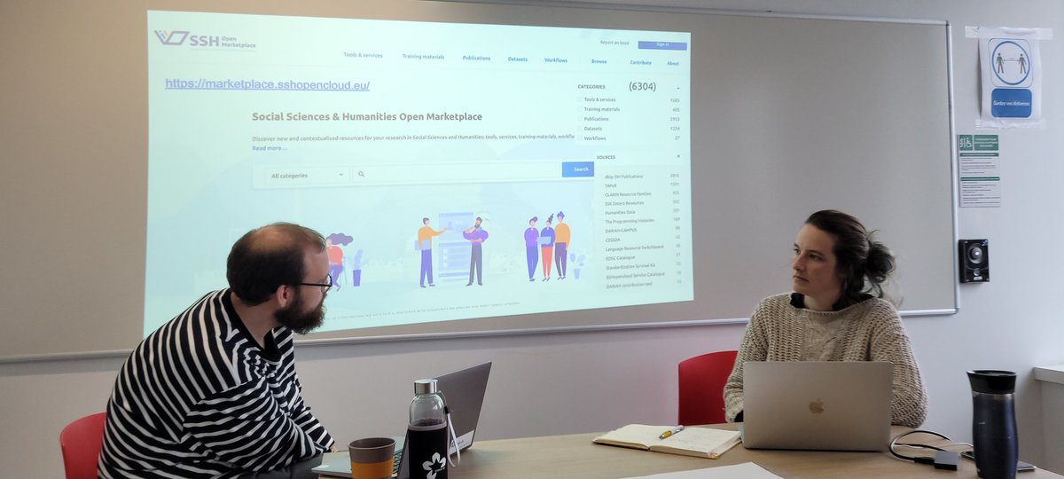 AJoffres's tweet photo. J1Début de l'atelier autour du #SSHOM, le Marketplace ouvert du cluster #SHS de l'#EOSC organisé &amp; co-animé par @Huma_Num et @DARIAHeu avec nos collègues #laurebarbot et @GrayXVII, à destination des #ConsortiumsHN #scienceouverte #curation #partagedeconnaissance @CampusCondorcet https://t.co/duTOivCk8d