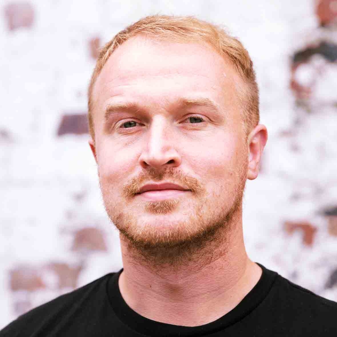 aardman's tweet photo. Later this month, Senior Interactive Producer @ghrowe will be in conversation at @I_W_M's War Games Live, giving an insight into making non-typical, emotion driven war games, like Aardman's award-winning console game 11-11: Memories Retold.

Book now: https://t.co/pJoKw0hKmS https://t.co/cIXBEs9Qru