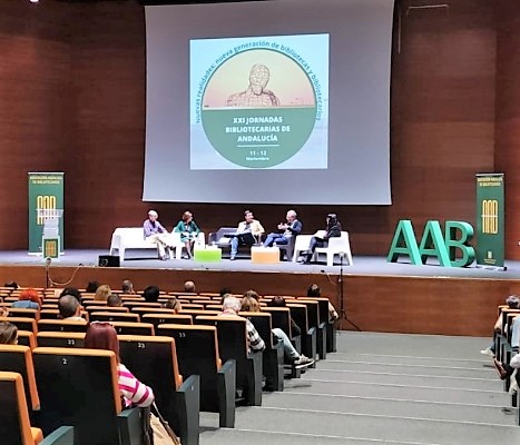 Gelves presente en las XXI JORNADAS BIBLIOTECARIAS DE ANDALUCÍA
El técnico municipal de Cultura y Juventud, Ciro Melguizo, moderó una mesa sobre el Reto Digital.

gelves.es/es/actualidad/…