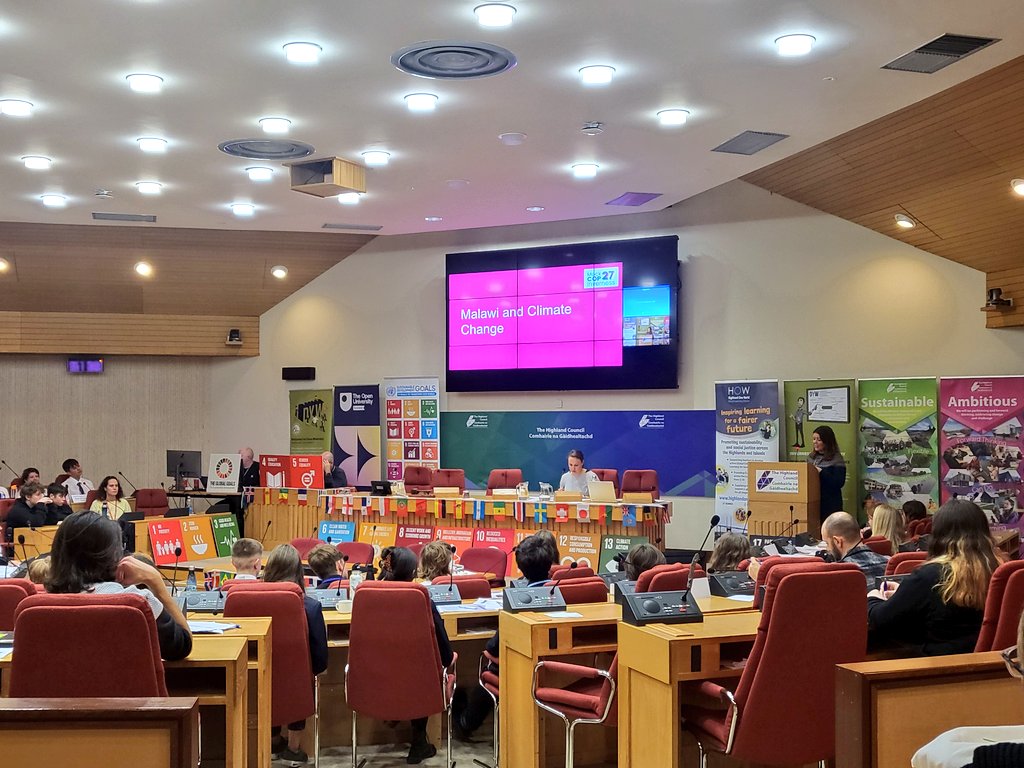 OUScotland's tweet photo. Catriona from @HOWDEC is bringing inspiring voices from Malawi to share with our delegates #MockCOP27 #MockCOPHighlands

@DYWICH @HighlandCouncil https://t.co/SmFsnAJnhU