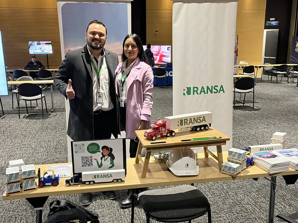 javiman90's tweet image. #ClusterLogística arrancamos el evento, los esperamos