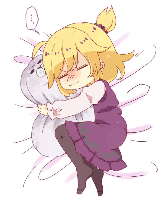毎朝会社行きたくなさすぎてずっと抱っこしてるやきいもちゃん。 
