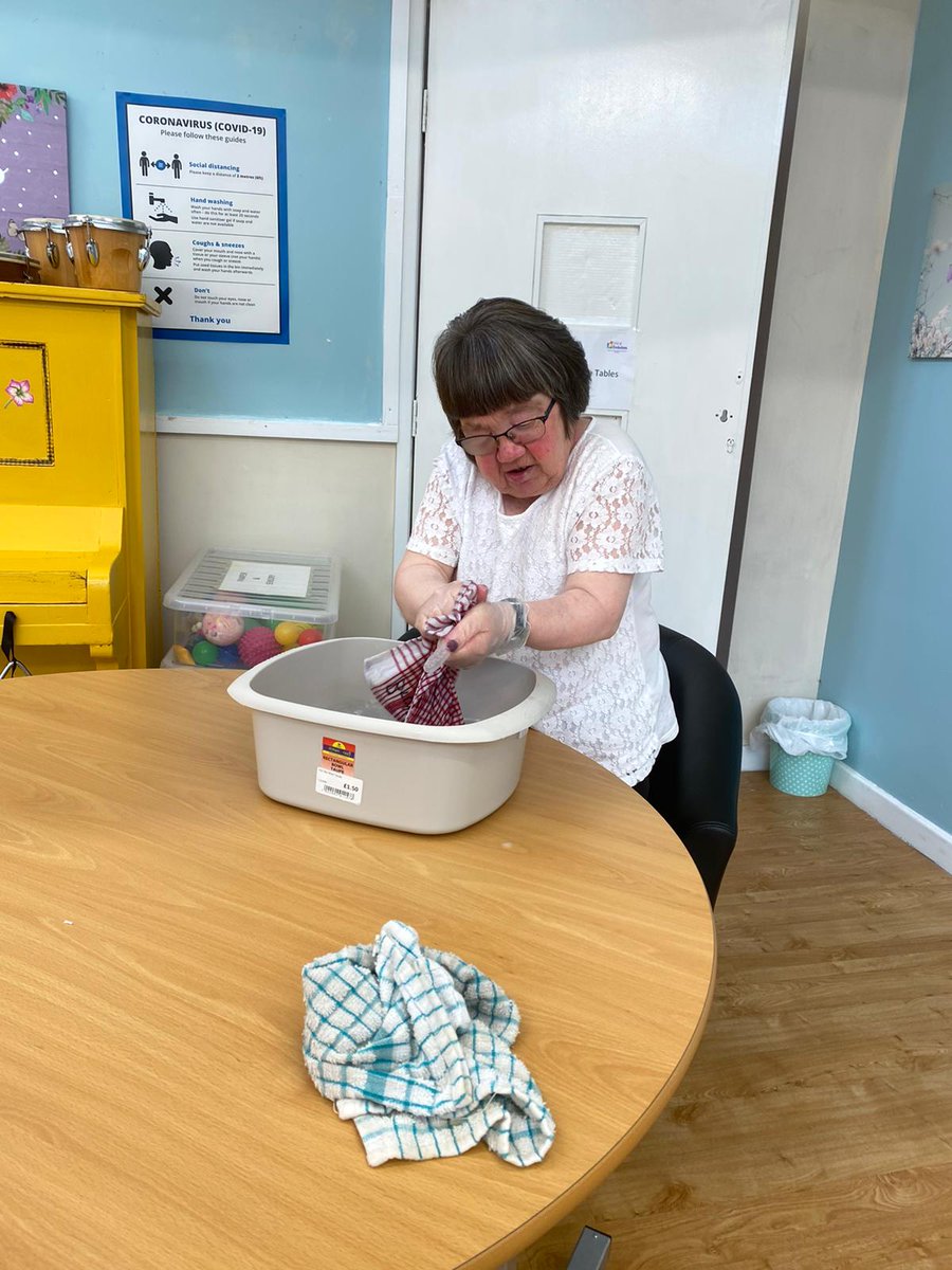WirralE's tweet photo. Our staff work with people we support to build  life skills . These small steps help to #BuildIndependence and #ImproveConfidence

#WirralEvolutions #EnrichingLives #DevelopingIndividuals #OneLifeLetsLiveIt #Wirral https://t.co/DyU7oftrRN