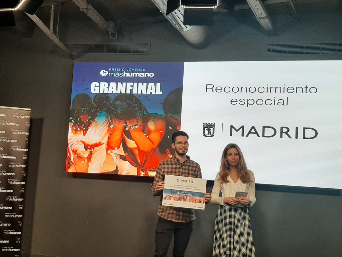 Premio Jóvenes máshumano tweet media