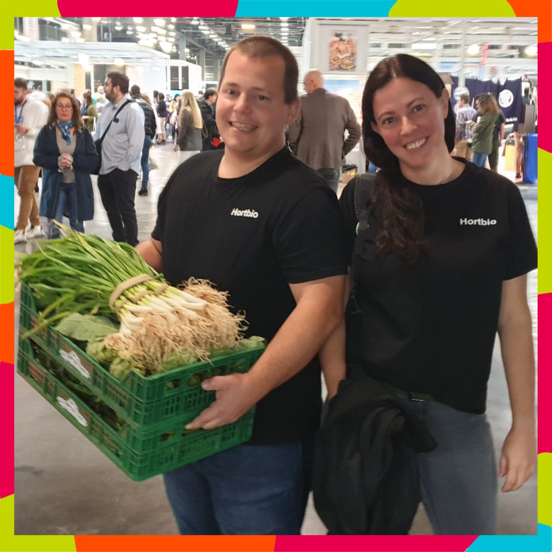 Mercavalencia1's tweet photo. Seguim en @mediterraneaval 💥Hui és l'últim dia!☝️😙Trobeu-nos en l'estand B28 del pavelló N2-P3 de @Feria_Valencia 📍 Fins a les 17h estarem amb #DeliciousValencia destacant la importància dels #ProductesDeProximitat i del #ComerçLocal 🌱👏 

#Mercavalència #València https://t.co/LFsOuzSTnP