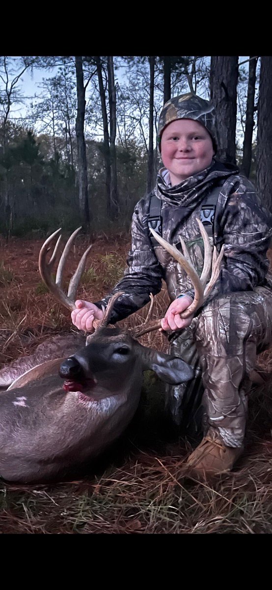 Youth Weekend was a HUGE success! #makingmemories #buck #huntalabama #youthhunt #enon