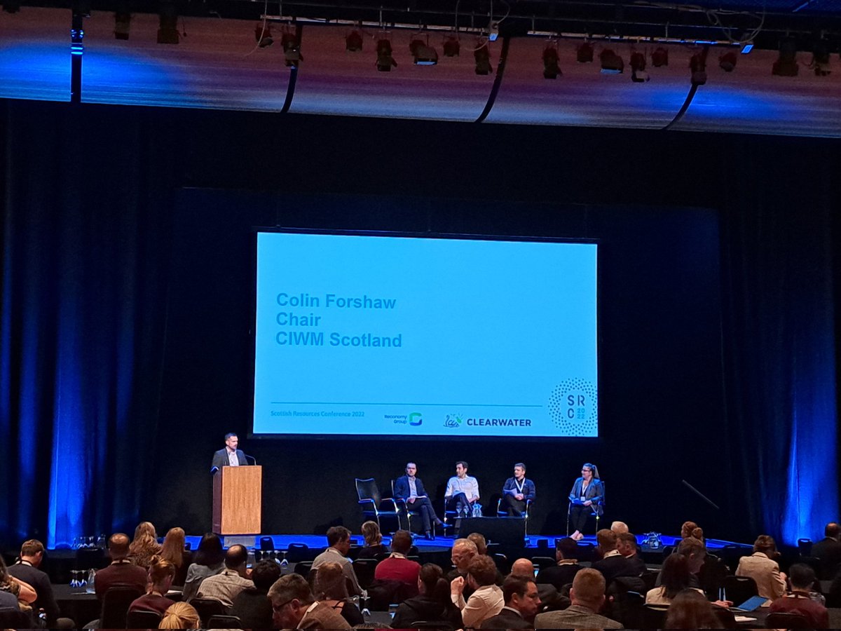 RecyclerLee's tweet photo. Lots of buzz over lunch about the mornings content and with all the exhibitors #SRC22
Chair @CIWMScotCentre noe kicking off the afternoon session looking at legislative drivers. https://t.co/YnRXJeCOuZ