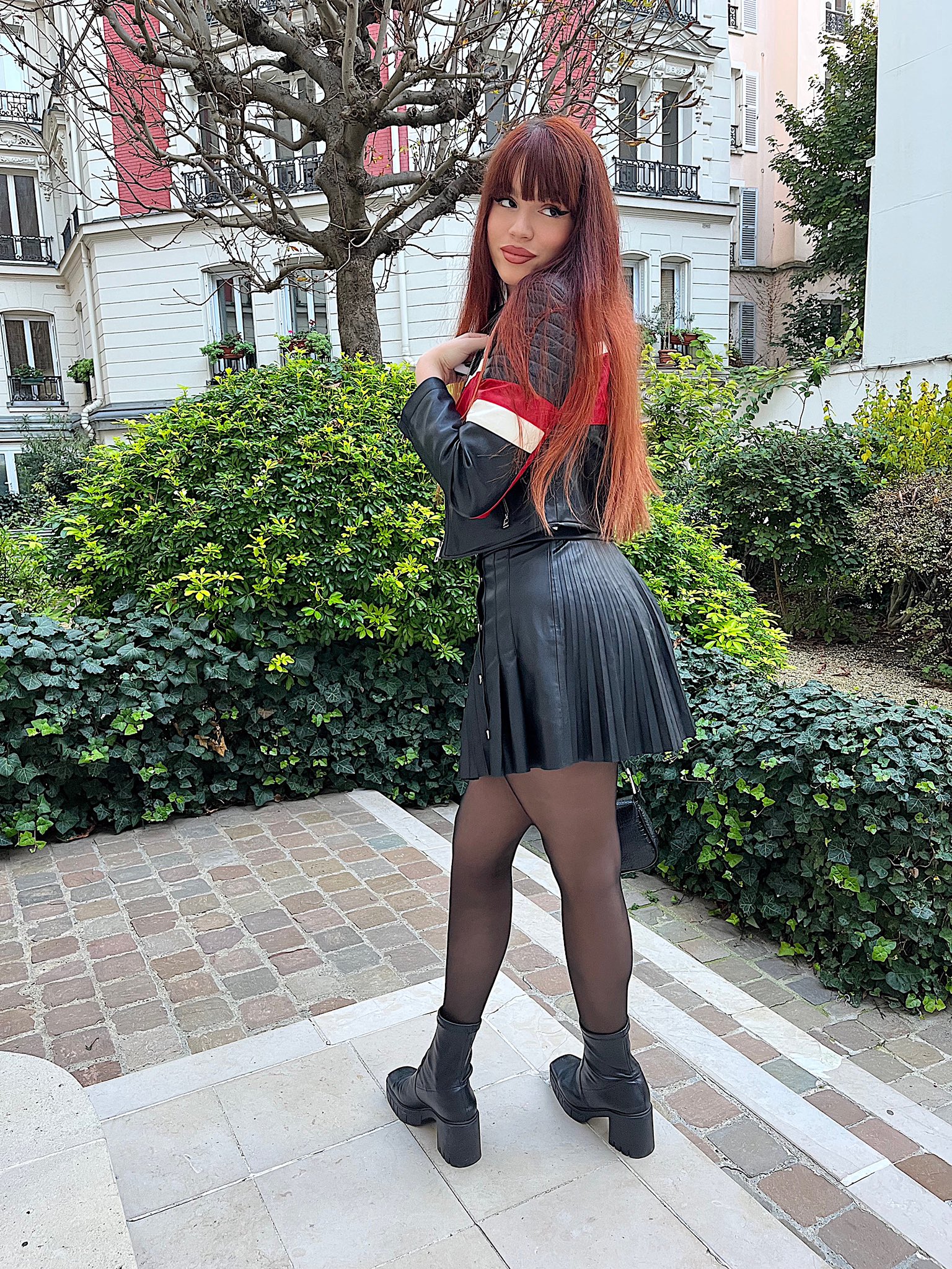 Lyanna on Twitter: "Mon look du #TelethonGaming ! C’était grave le feu ...