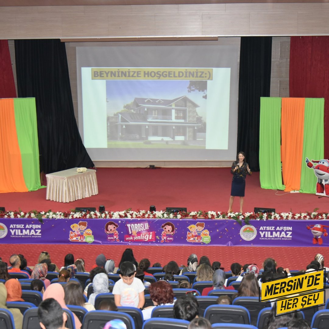 Mersin'in merkez ilçe Toroslar Belediyesinin ara tatilde çocuklara armağan ettiği ve yoğun ilgiyle devam eden “Toroslar Çocuk Şenliği’nde” aileler de unutulmadı.