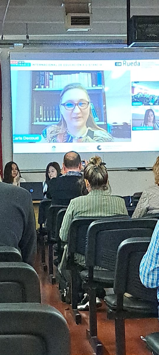 ruedacin's tweet photo. 9no Seminario Internacional Rueda
Ahora "Contexto de desarrollo para educación mediada por tecnologías" en Aula 1 Arq. Oddone de la Fadu UNMdP. #9seminariorueda https://t.co/noC27219lz