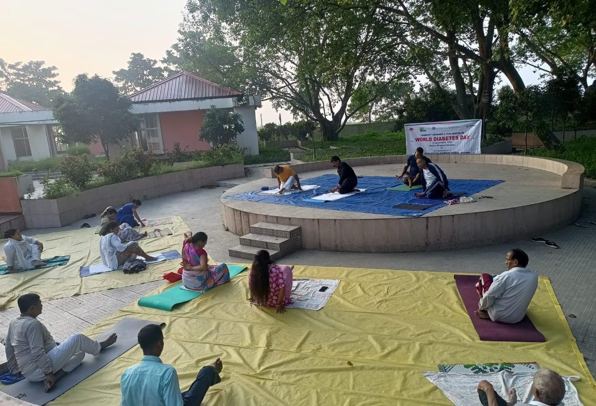 PPHF_Global's tweet image. As part of #ProjectScreen @PPHF_Asia in collab. with @GEHealthcare @Samhitadotorg, BPHC Sualkuchi, and BPHC, Barpeta Road, Assam observed @WDD by organizing #communityawareness, #screening and #Yoga Session. More than 180 people were reached and 50 were screened for diabetes.
