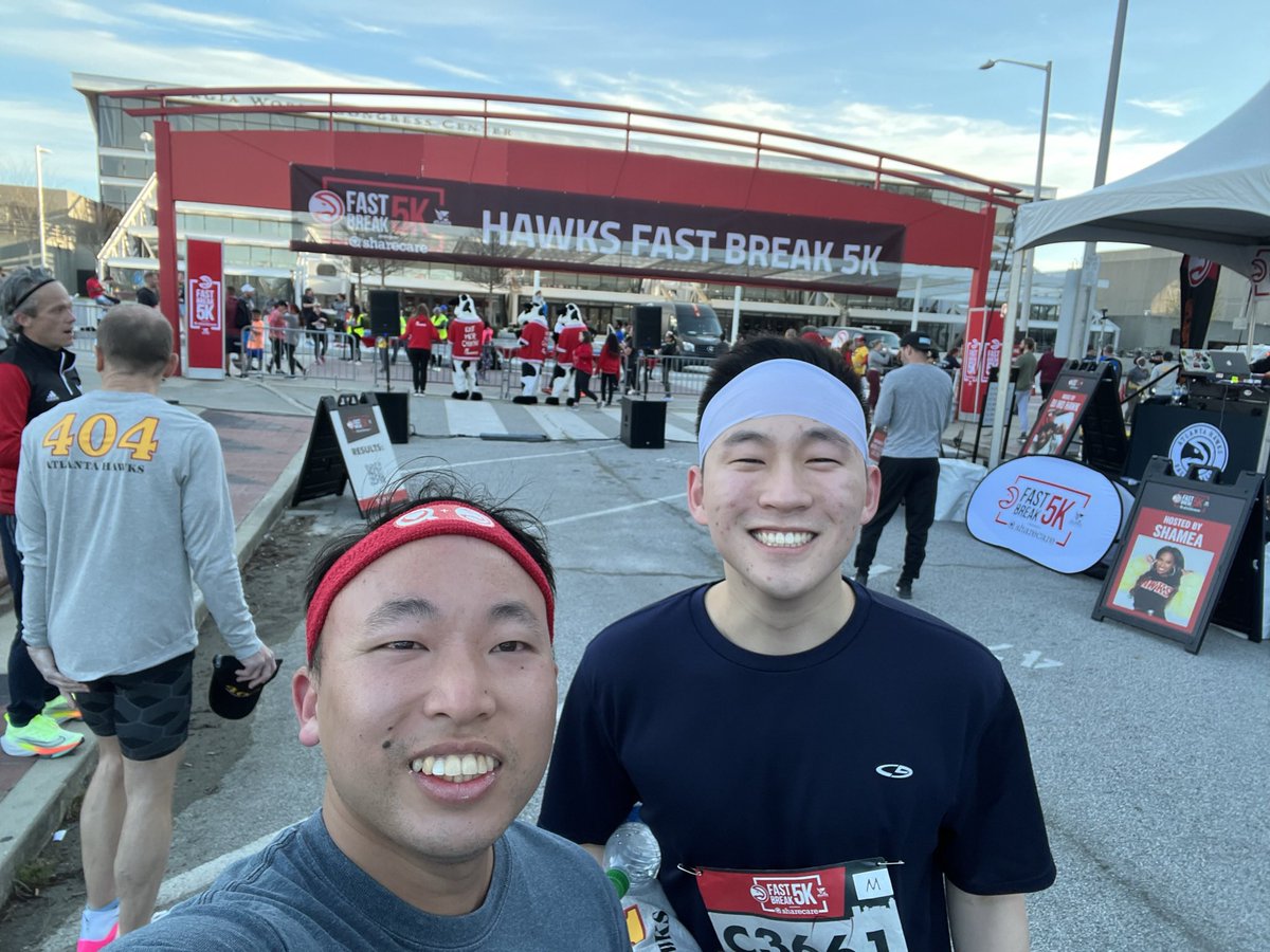 In April, I ran the 2022 <a href="/ATLHawks/">Atlanta Hawks</a> Fast Break 5K (presented by <a href="/SharecareInc/">Sharecare</a>). Great time to support the hometown team, and got a cool headband out of it too.

I also won the signed <a href="/KevinHuerter/">Kevin Huerter</a>  Hawks jersey raffle too but couldn’t claim it :( 

<a href="/TheTraeYoung/">Trae Young</a> <a href="/ChickfilA/">Chick-fil-A, Inc.</a>