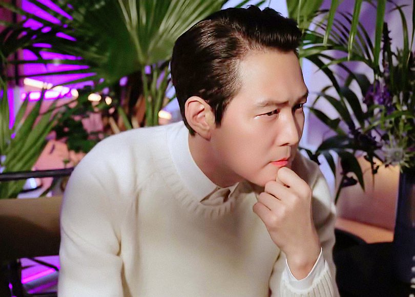1215gif's tweet image. #LeeJungJae #이정재
img1.daumcdn.net/thumb/R1280x0/…
img1.daumcdn.net/thumb/R1280x0/…